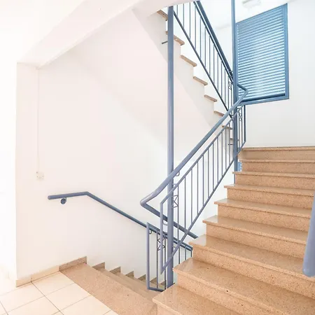 Apartment Limnaria Palms 2b, Paphos, Pools, Walk To The *