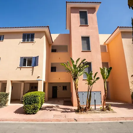 Limnaria Palms 2b, Paphos, Pools, Walk To The Lejlighed *